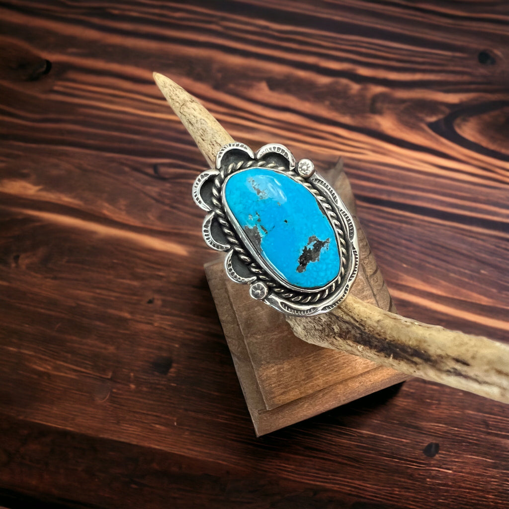 Gorgeous large blue turquoise cabochon ring on sterling - Size 7